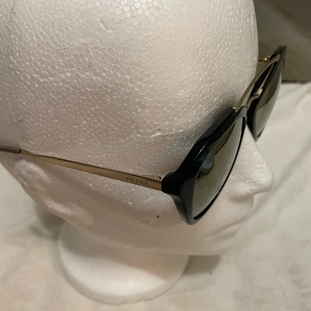 Beautiful Prada Black and Gold Sunglasses - Picture 3 of 14